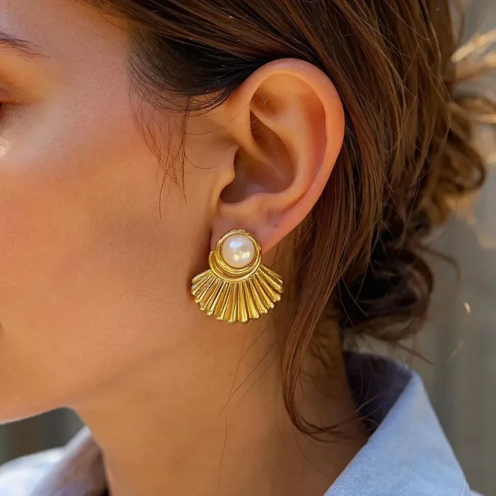 Lennox 18K Gold & Pearl NonTarnish Hypoallergenic Water Resistant Shell Earring